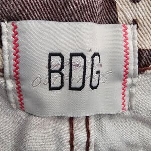 BDG Urban Outfitters 90s Bootcut Flare Strawberry Print Jeans Womens 27